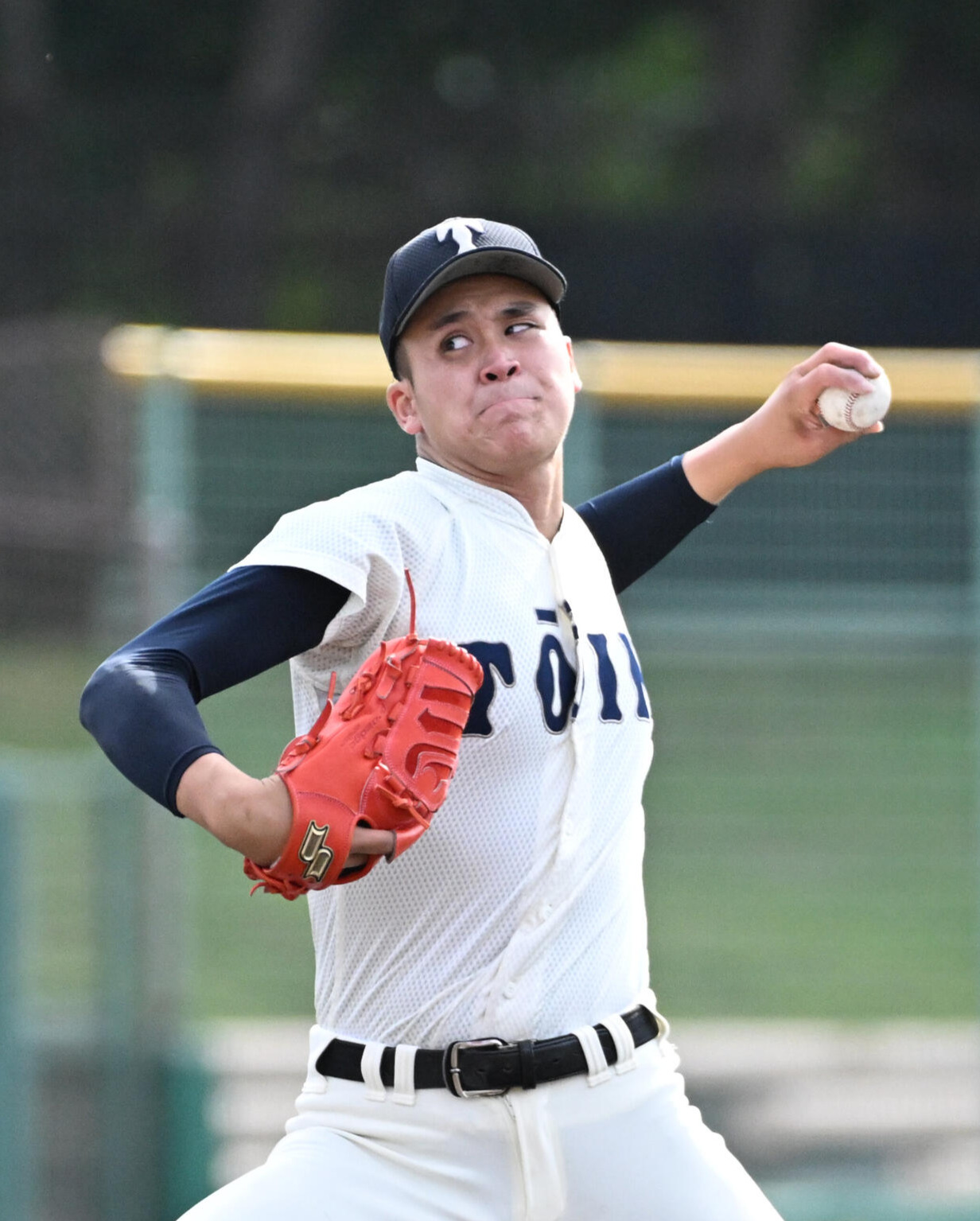 大阪桐蔭の川本晴大（2026年10月撮影）
