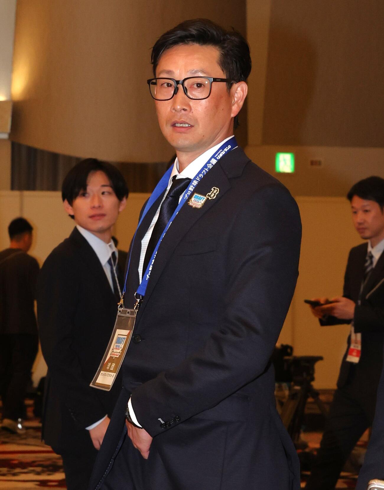 角田颯斗を1位指名し会見に臨むオリックス岸田護監督（撮影・黒川智章）