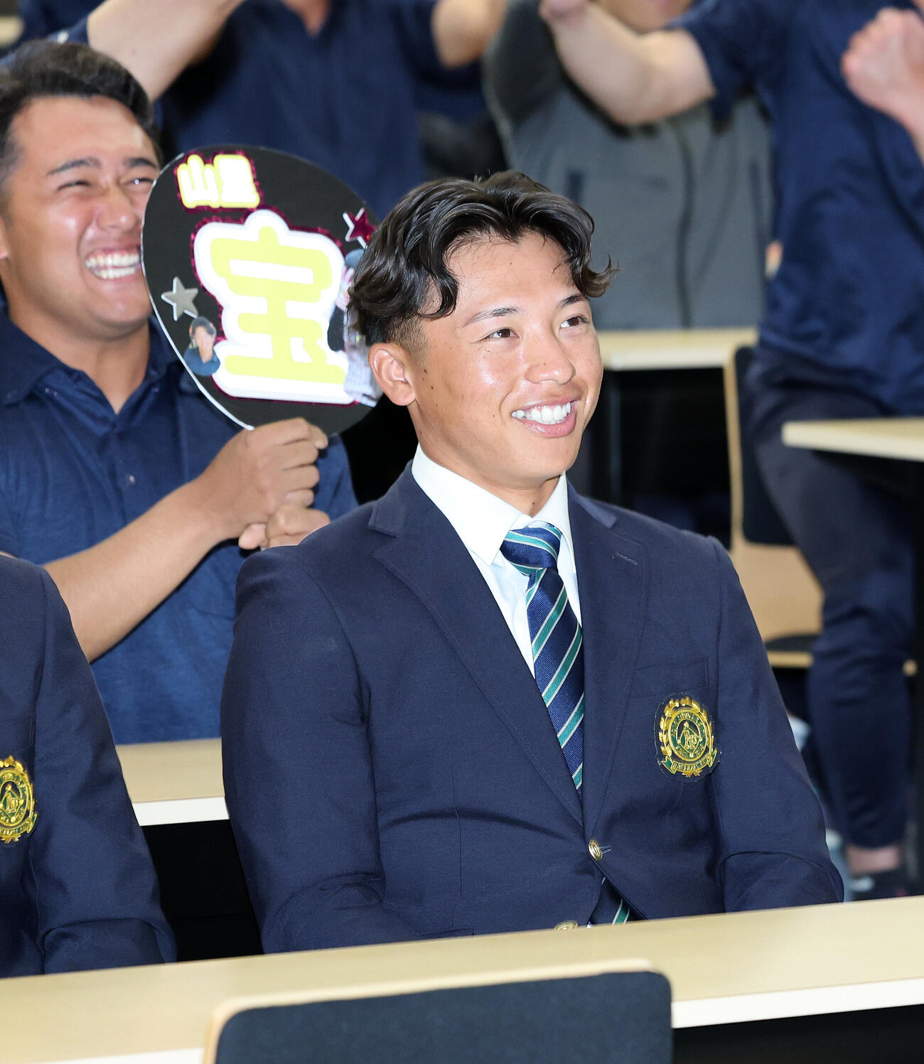 広島ドラフト1位で指名された亜大・山里宝（撮影・鈴木正人）