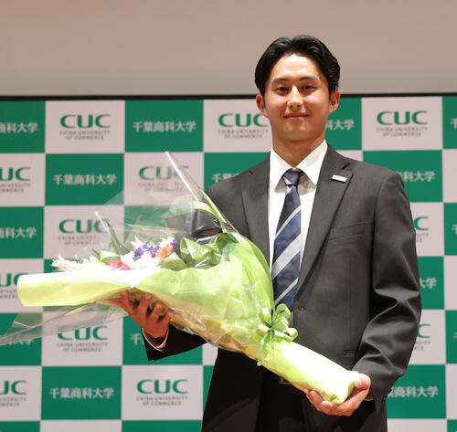 【ドラフト】無名から４年でプロへ　広島４位千葉商大・吉川凌平が森下弟子入り志願「お手本」