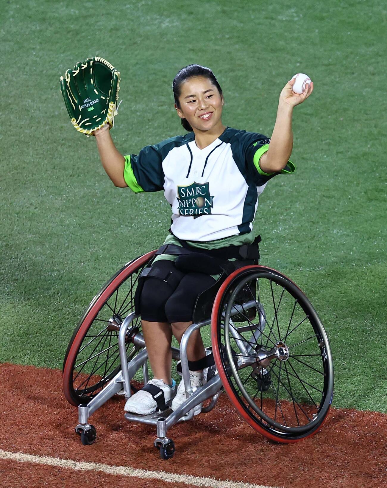 車椅子テニスの上地結衣選手（2024年10月撮影）
