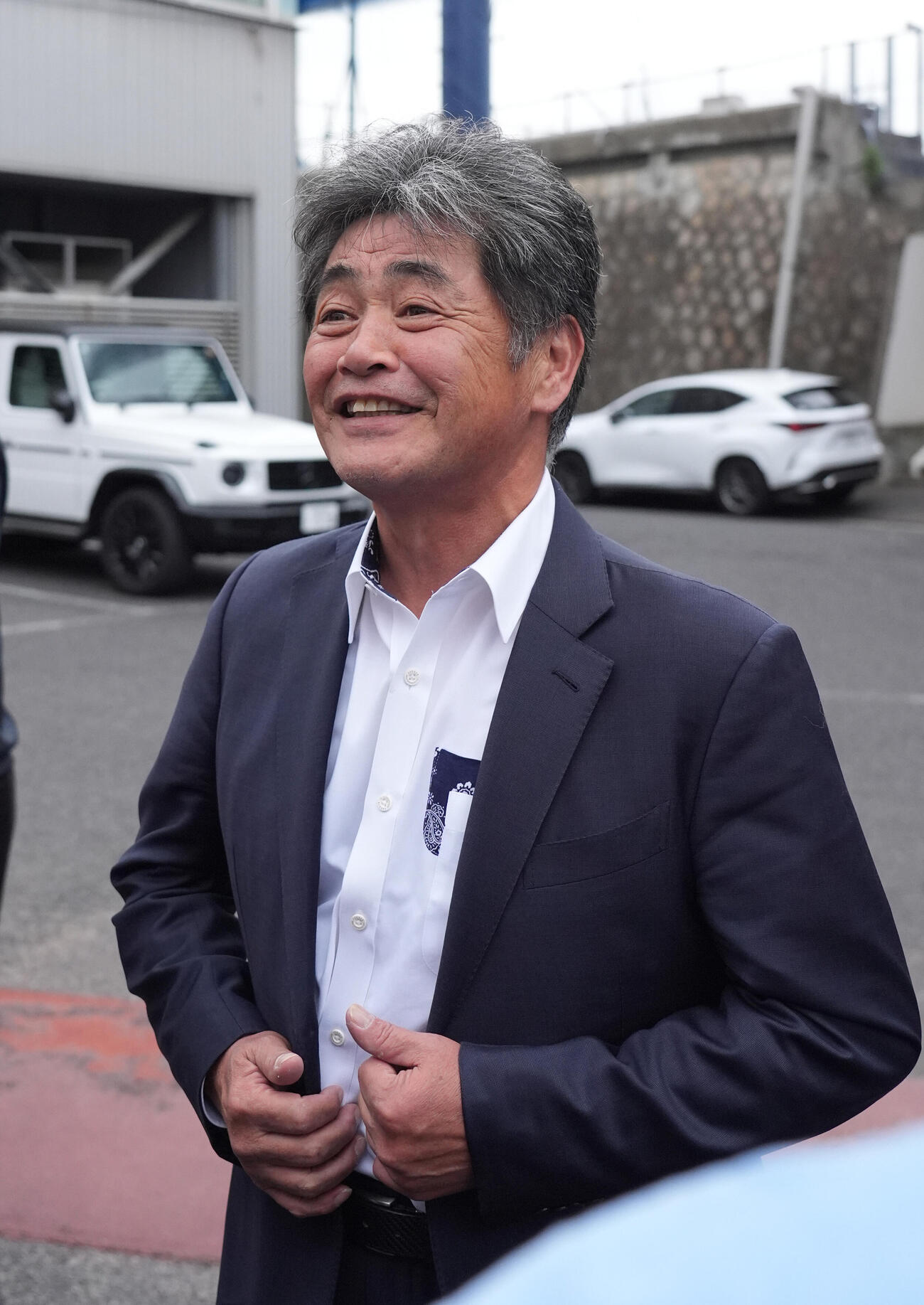 取材に応じる工藤公康監督（撮影・森本幸一）