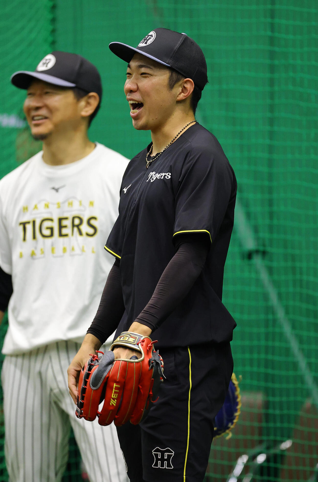 笑顔を見せる石井大智（撮影・上田博志）