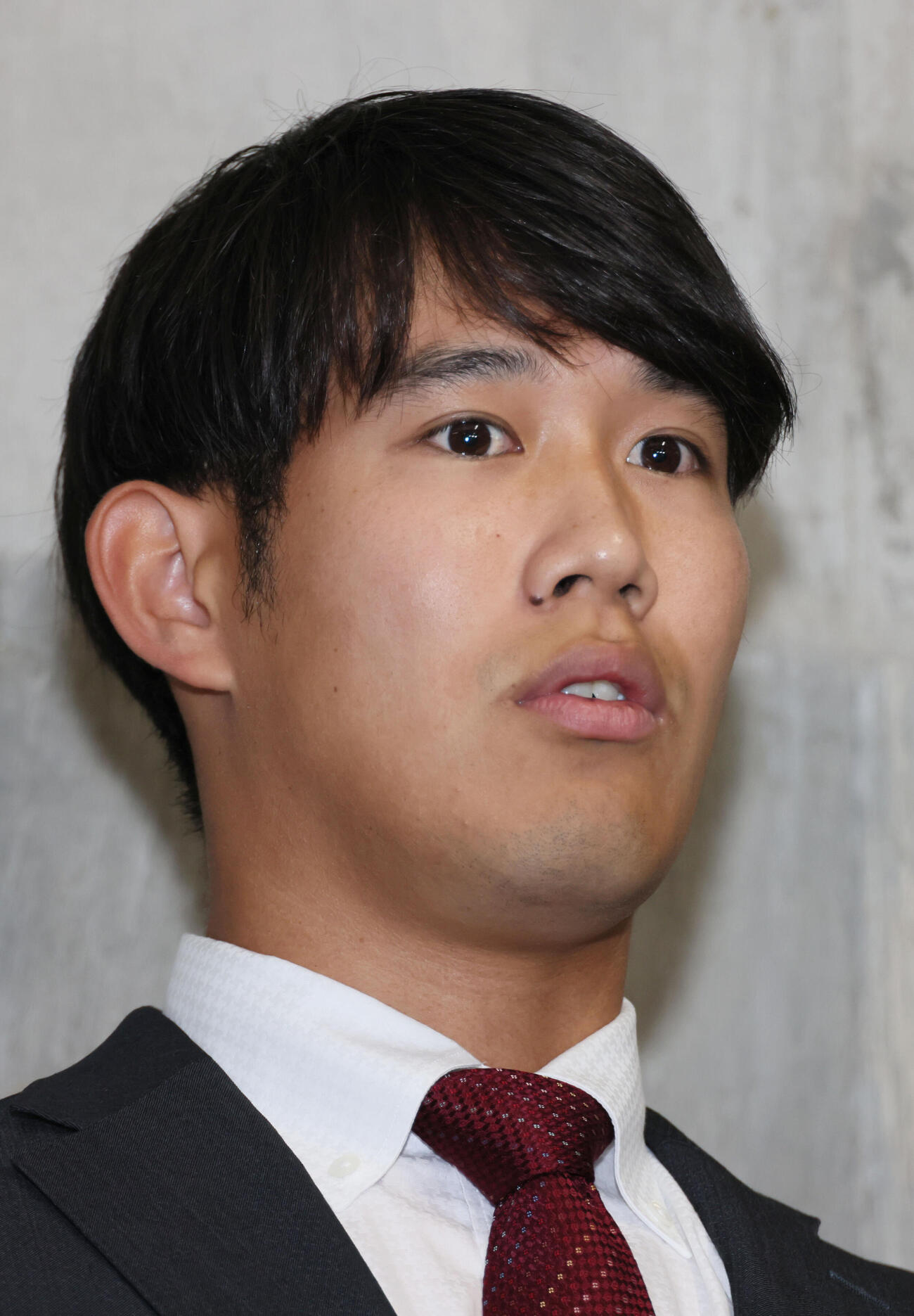 戦力外通告を受けた広島長谷部銀次（撮影・加藤孝規）