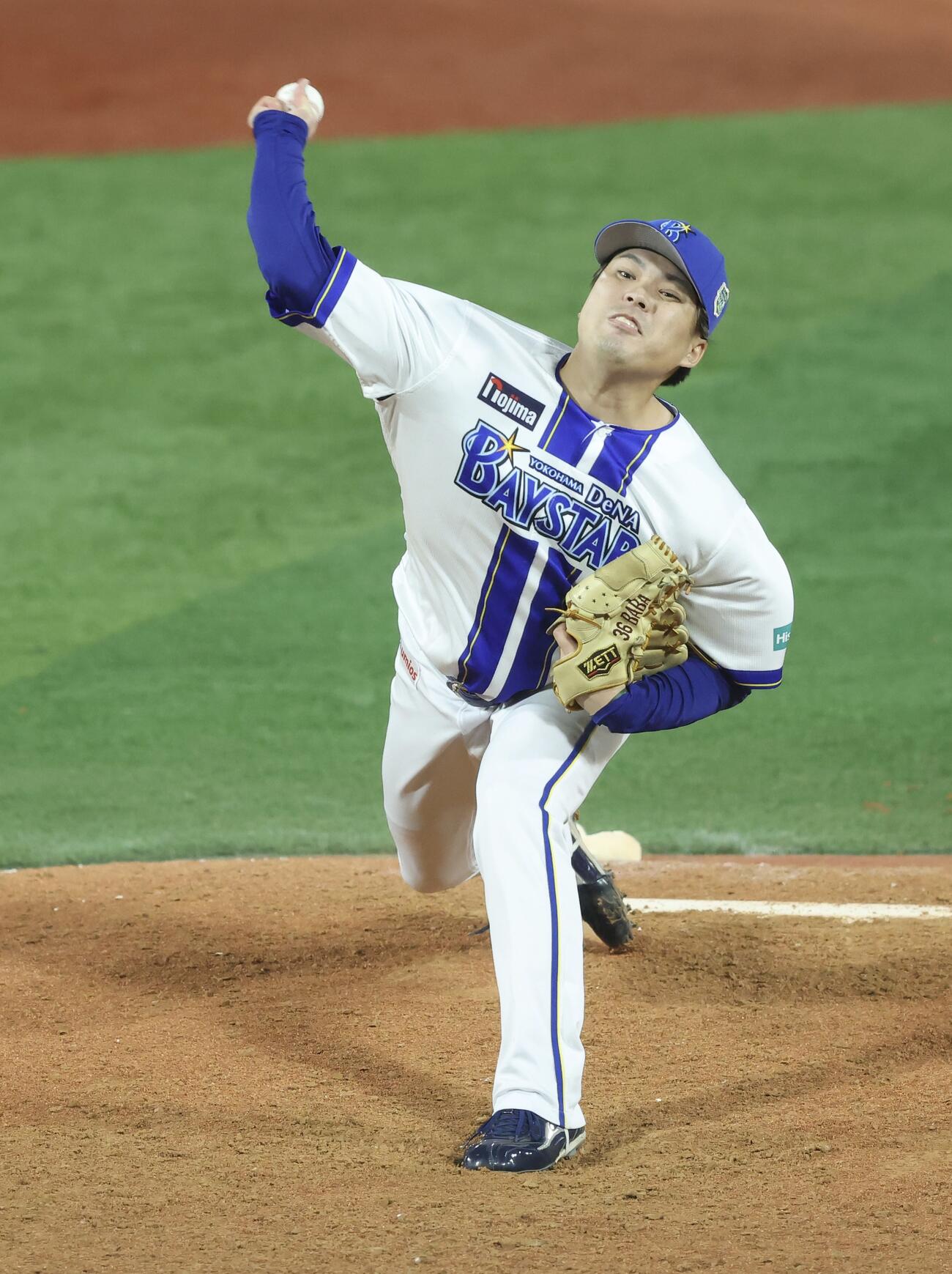 DeNA対ソフトバンク　延長11回表ソフトバンク1死二塁、力投する馬場皐輔（撮影・河田真司）