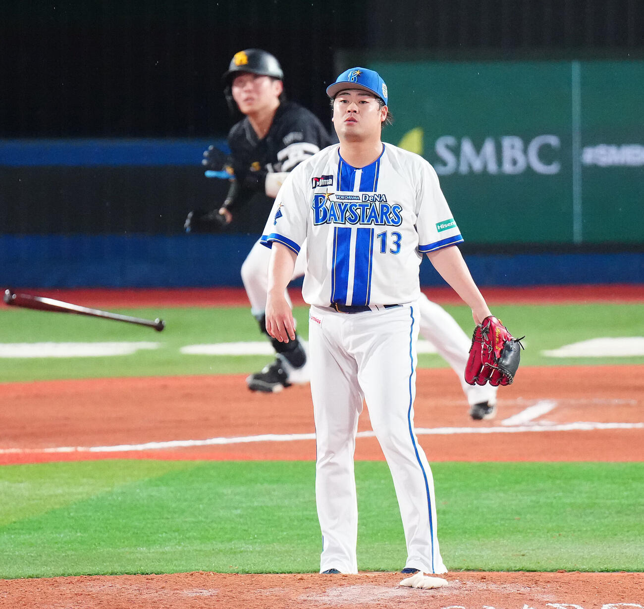 DeNA対ソフトバンク　10回表ソフトバンク1死、川村友斗にソロ本塁打を浴びる伊勢大夢（撮影・鈴木みどり）
