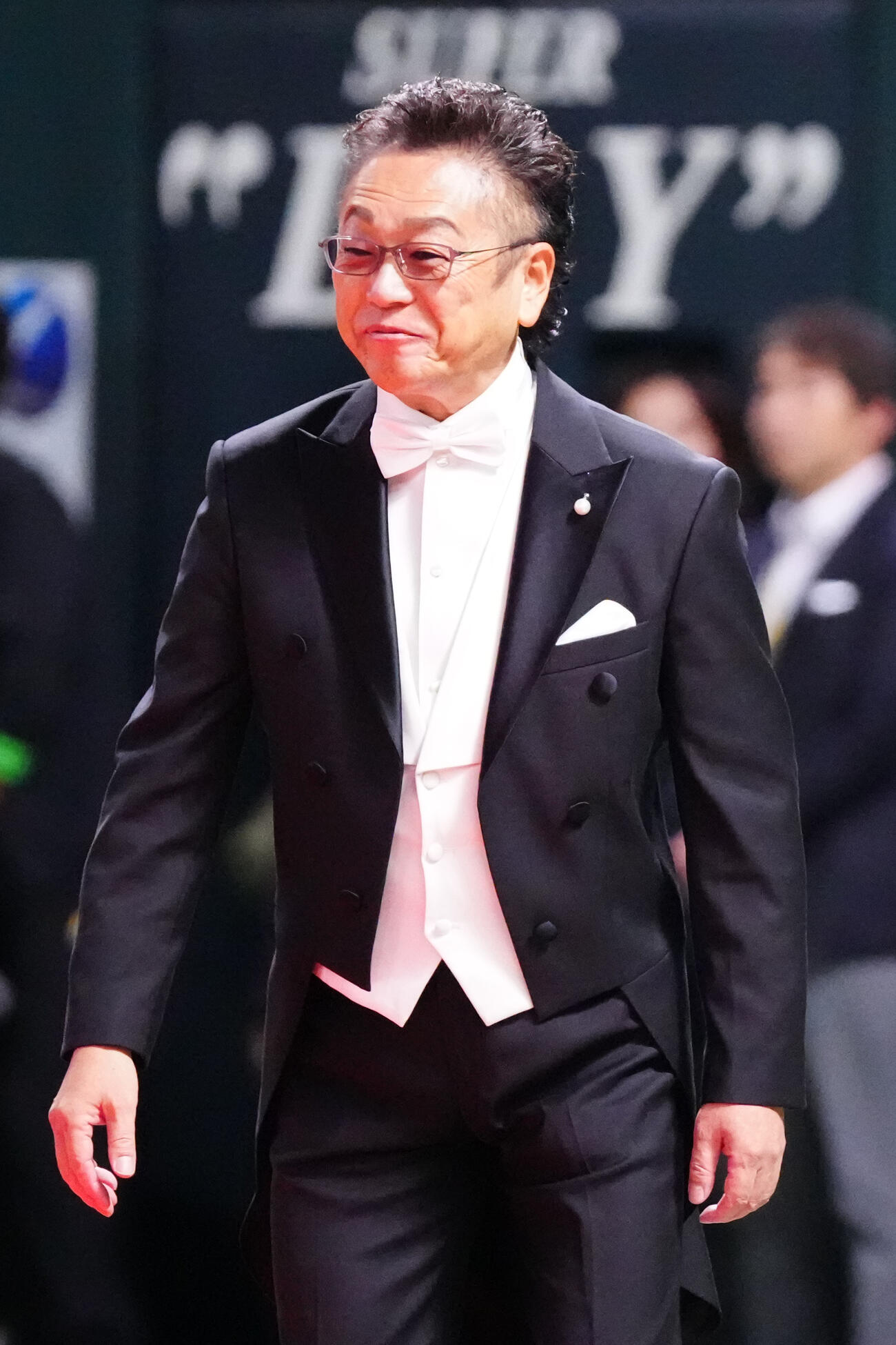 ソフトバンク対DeNA　試合前、君が代独唱したテノール歌手の榛葉昌寛（撮影・江口和貴）