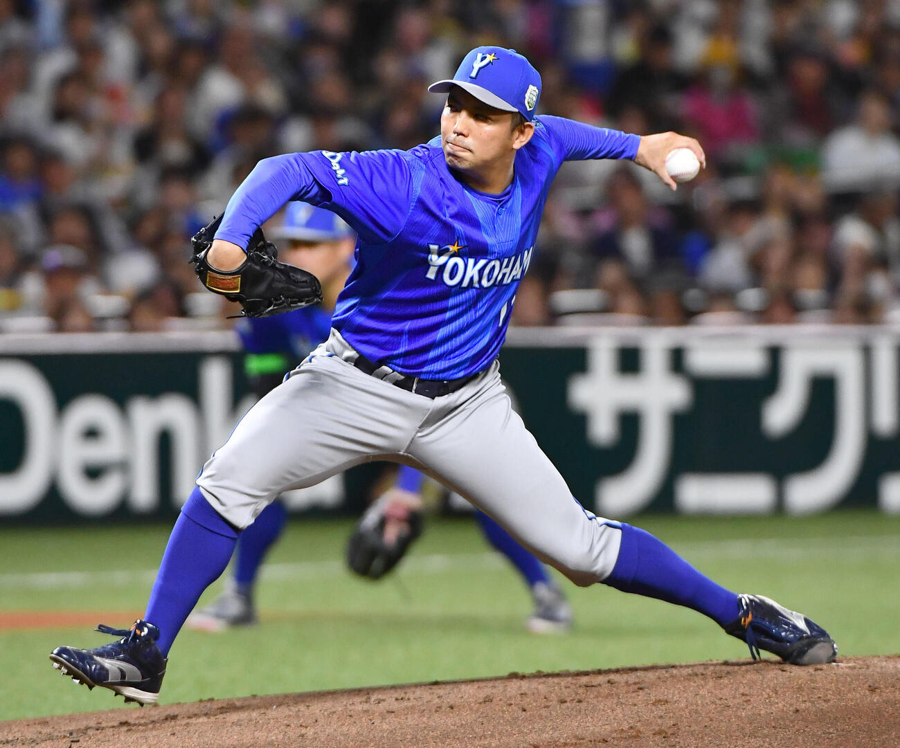 ソフトバンク対DeNA DeNA先発の東克樹（撮影・岩下翔太）