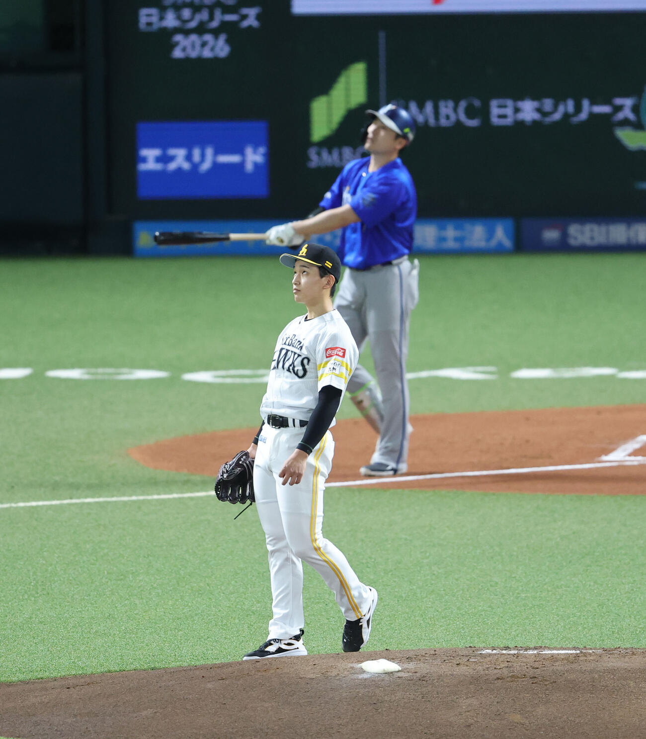 ソフトバンク対DeNA 1回表DeNA1死一塁、佐野恵太に右越え先制2点本塁打を浴びた前田悠伍（撮影・梅根麻紀）