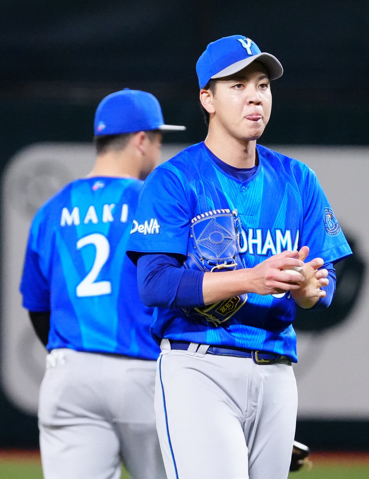 ソフトバンク対DeNA 4回裏ソフトバンク2死三塁、柳田悠岐に適時打を浴びた平良拳太郎（撮影・江口和貴）