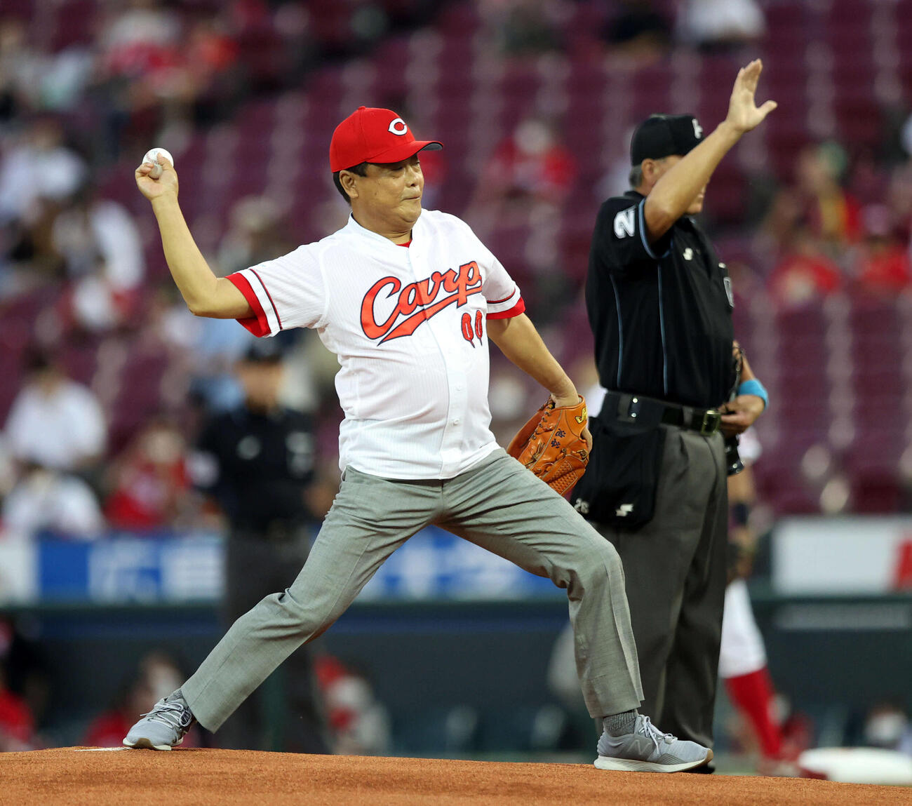 広島対巨人　始球式を務める池谷公二郎さん（2021年9月撮影）
