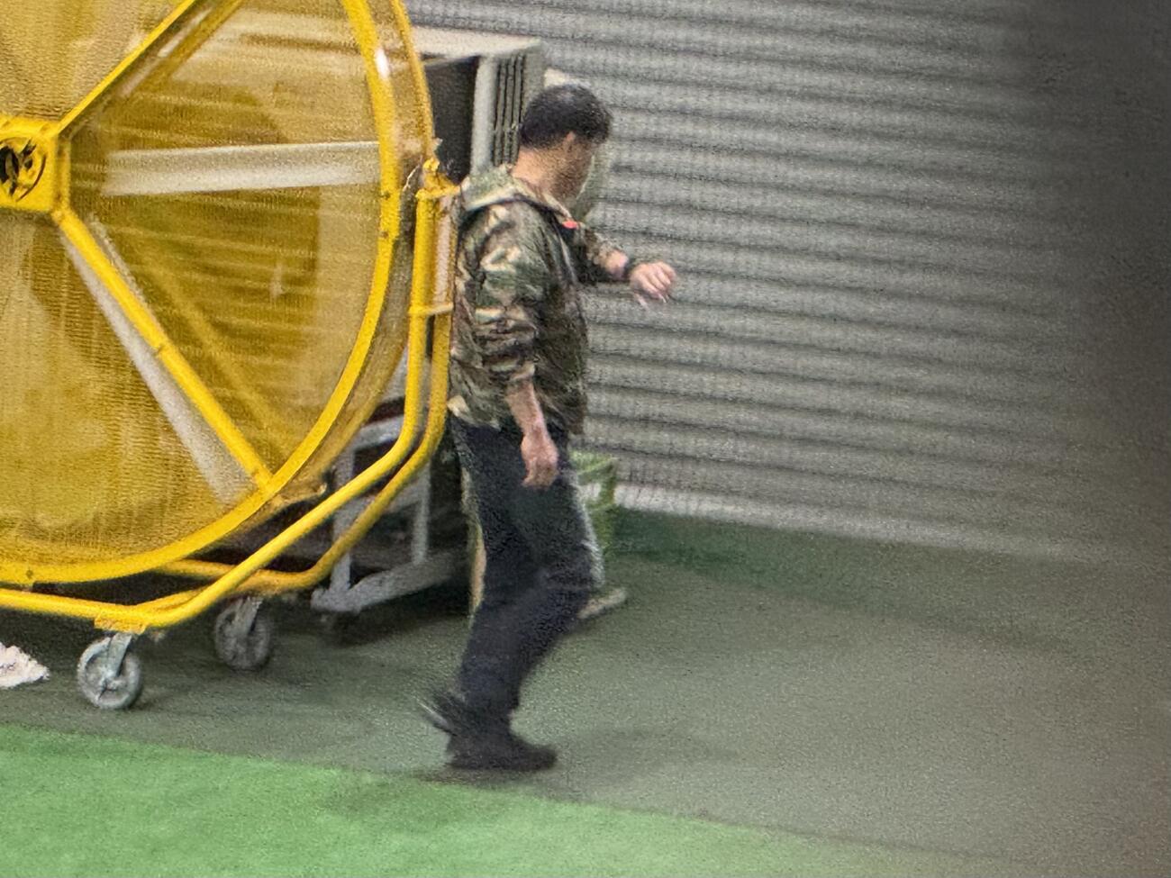 荷物整理にジャイアンツ球場を訪れた巨人前監督代行の橋上秀樹氏