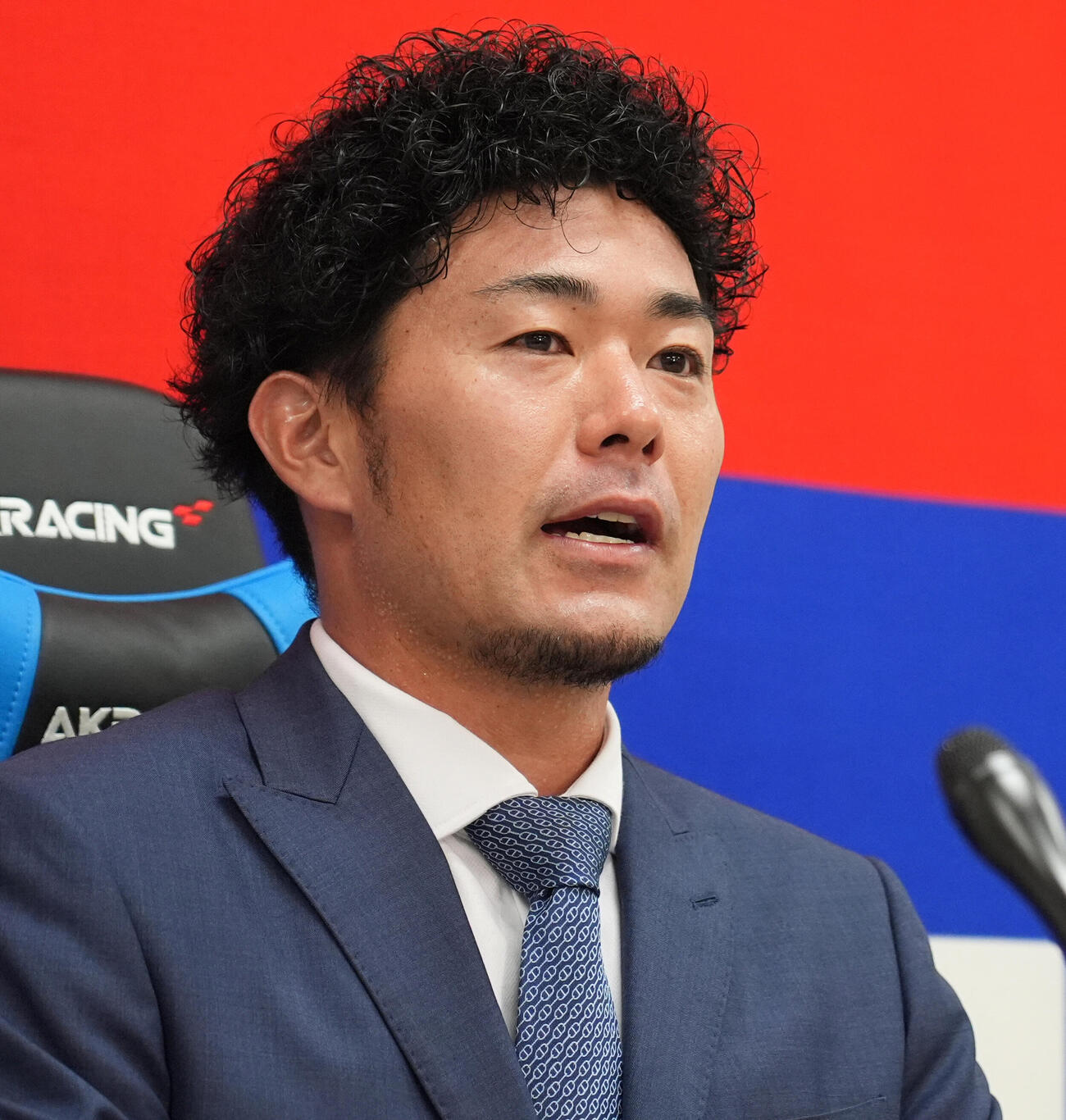 契約交渉を終え会見する木下拓哉（撮影・森本幸一）