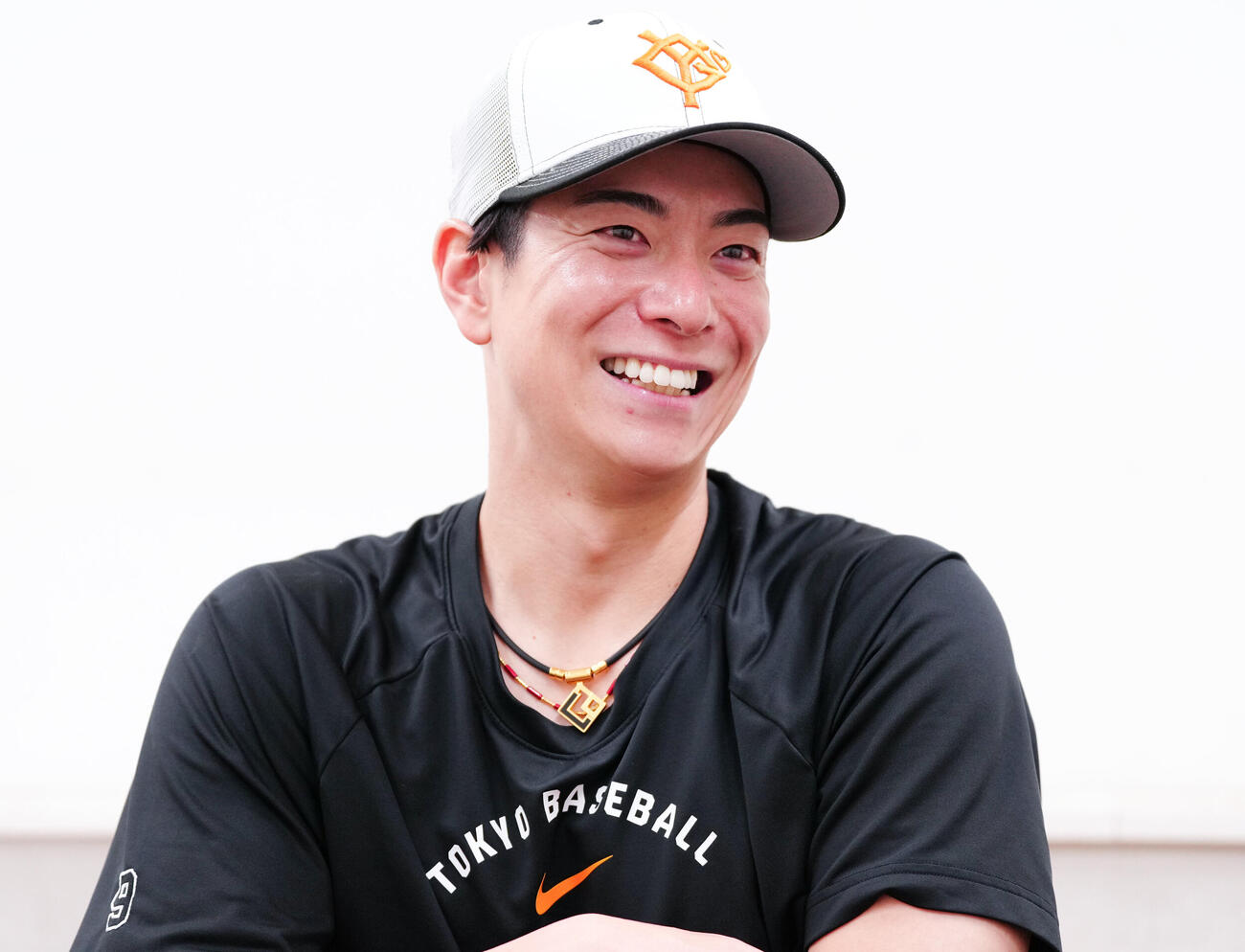 田中瑛斗と対談した巨人松本剛（撮影・鈴木みどり）