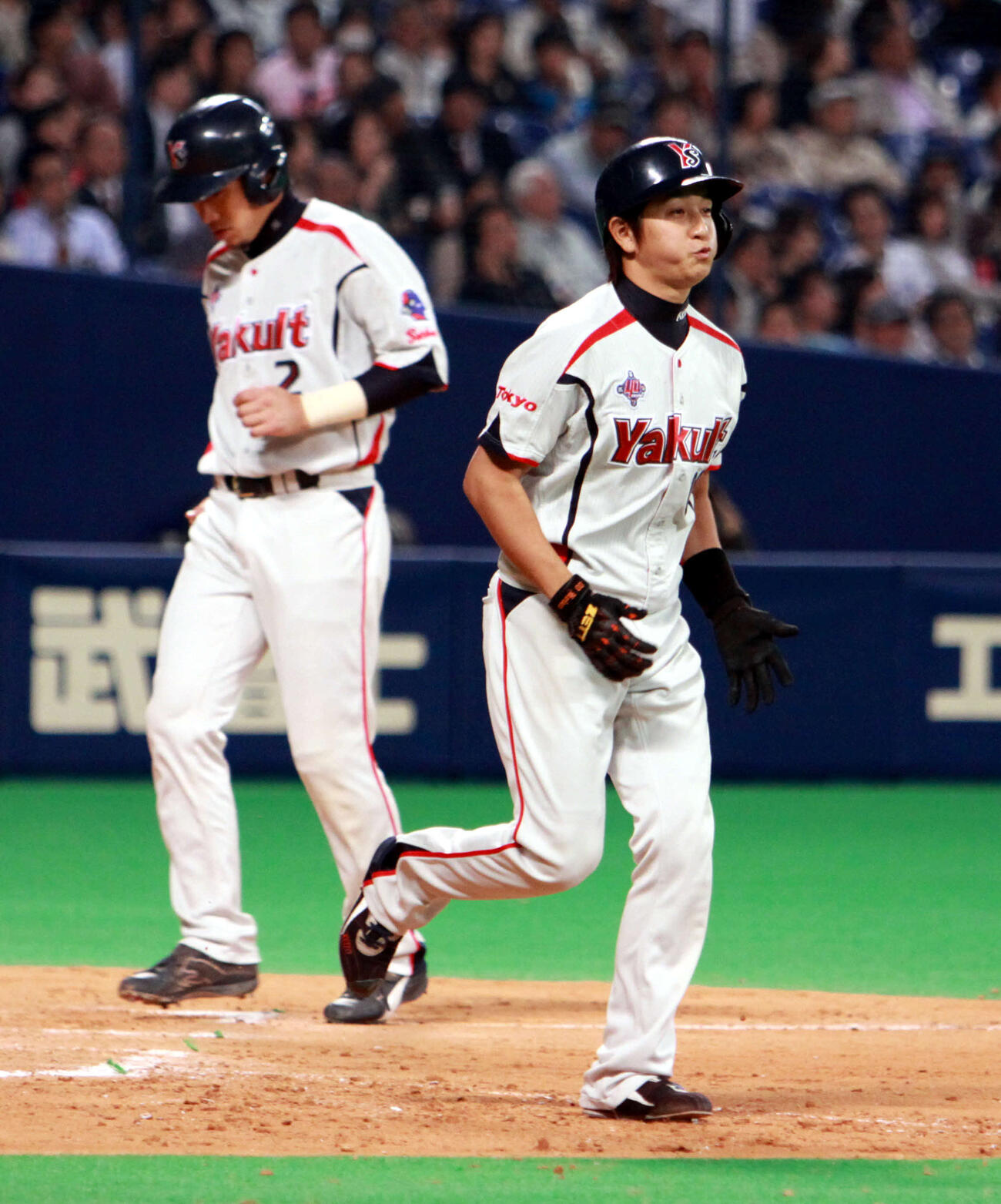 ヤクルト時代の相川監督と川島慶三氏（2009年撮影）