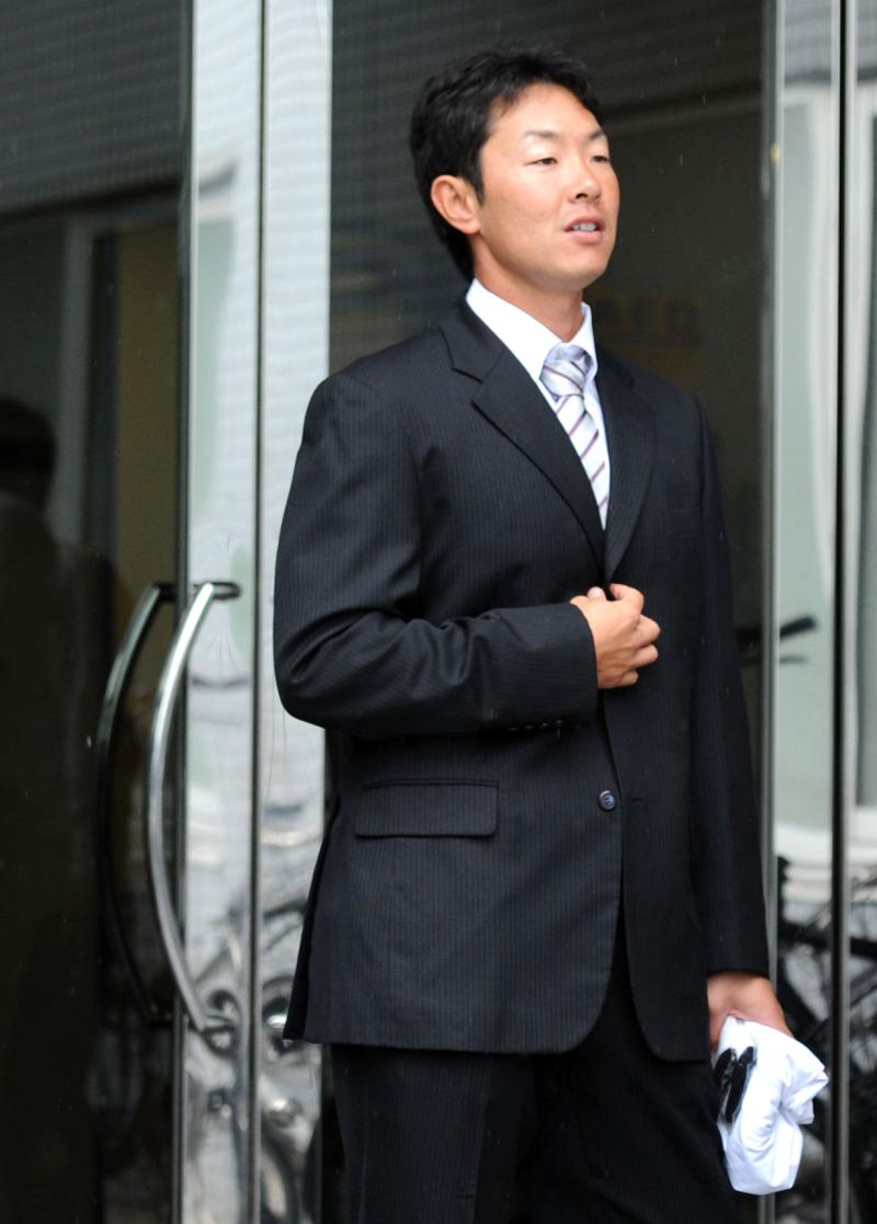 西武ライオンズ　黒瀬春樹選手実使用ユニホーム 阪神黒瀬に戦力外通告「本当に感謝」現役続行の意思 - 野球 : 日刊スポーツ