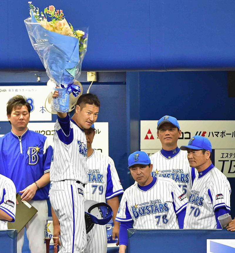高橋尚成 引退記念 セット DeNA高橋尚成1人限定の引退登板「心より感謝」 - 野球 : 日刊スポーツ
