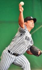 2日続けてブルペンに入った呉昇桓(撮影・清水貴仁)