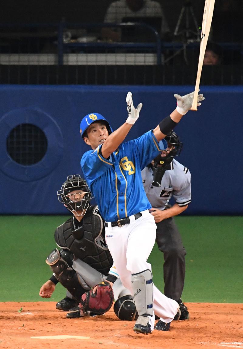 脱ダボハゼ！中日福田がローズ型バットで初満塁弾 - 野球 : 日刊スポーツ