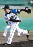 9回に登板した日本ハム藤岡(撮影・江口和貴)