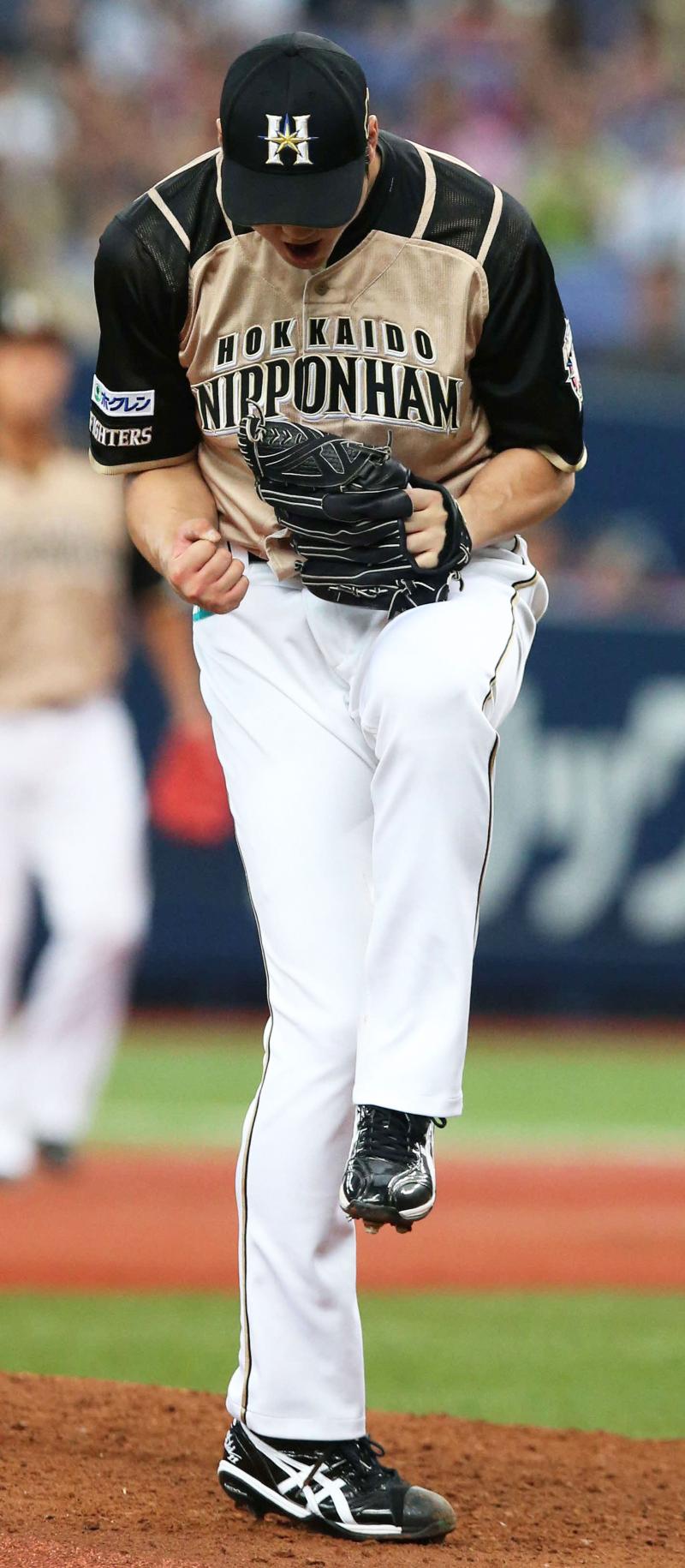 日本ハム大谷15勝パ単独トップ、投手3冠確実に - 野球 : 日刊スポーツ