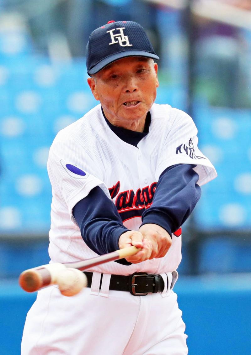最年長79歳花園大 西岡監督 全国初勝利ならず 大学 社会人 日刊スポーツ