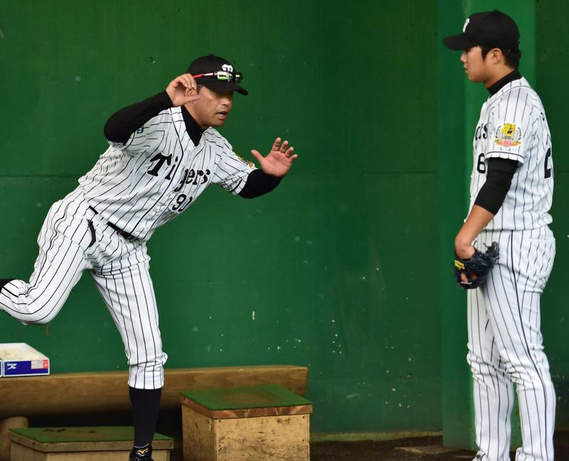 阪神香田コーチ 投手陣再建へ 新変化球習得 指令 野球 日刊スポーツ