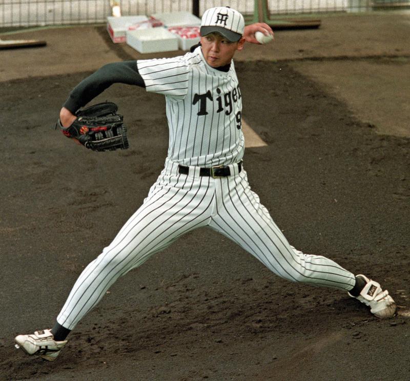 阪神12 安達智次郎 1992ドラフト1位 直筆サイン球団ロゴ色紙 （元阪神 