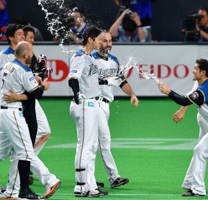 日本ハム大谷が延長10回サヨナラ打！反撃1勝 - 野球 : 日刊スポーツ