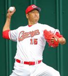 ２度目のブルペン投球を行う黒田博樹（撮影・藤尾明華）
