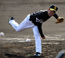シート打撃に登板したソフトバンク大場（撮影・藤尾明華）
