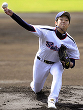 楽天との練習試合で、2回を無安打無失点と好投したヤクルト由規(共同)