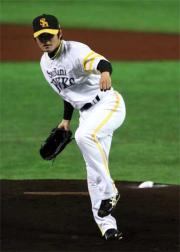 ５回１安打無失点の好投を見せたソフトバンク杉内（撮影・藤尾明華）