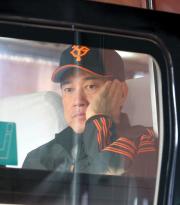 3戦連続完封負けした巨人の原監督(撮影・沢野健太)
