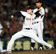 【阪神－巨人】巨人３番手の山口（撮影・宮崎幸一）