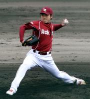 紅白戦に登板した長谷部(撮影・浅見桂子)