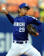 【横浜－中日】力投する中日先発山井（撮影・山崎哲司）