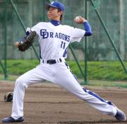 1軍練習に参加する中日岡田俊哉(撮影・清水貴仁)