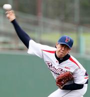 ヤクルト先発の山本斉(撮影・浅見桂子)
