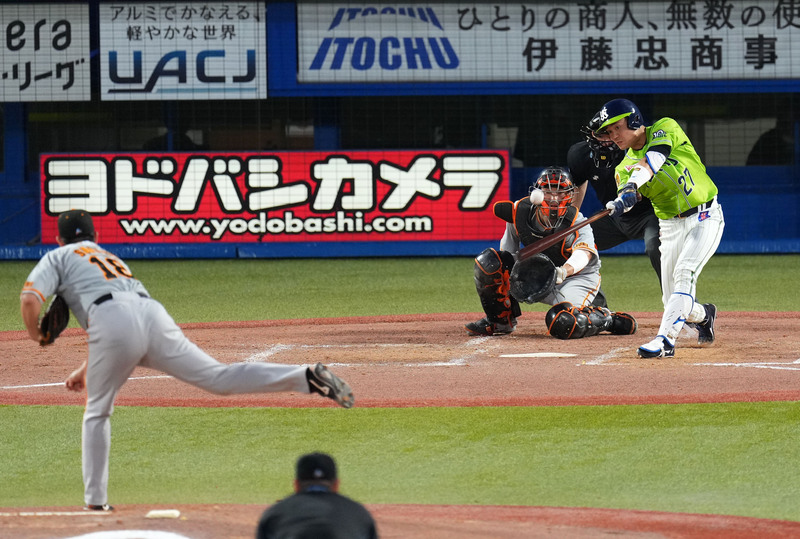 ヤクルト中村悠平