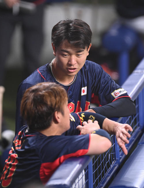 WBC】“甲斐キャノン”2発さく裂 甲斐拓也5、6回連続で中日の走塁攻撃
