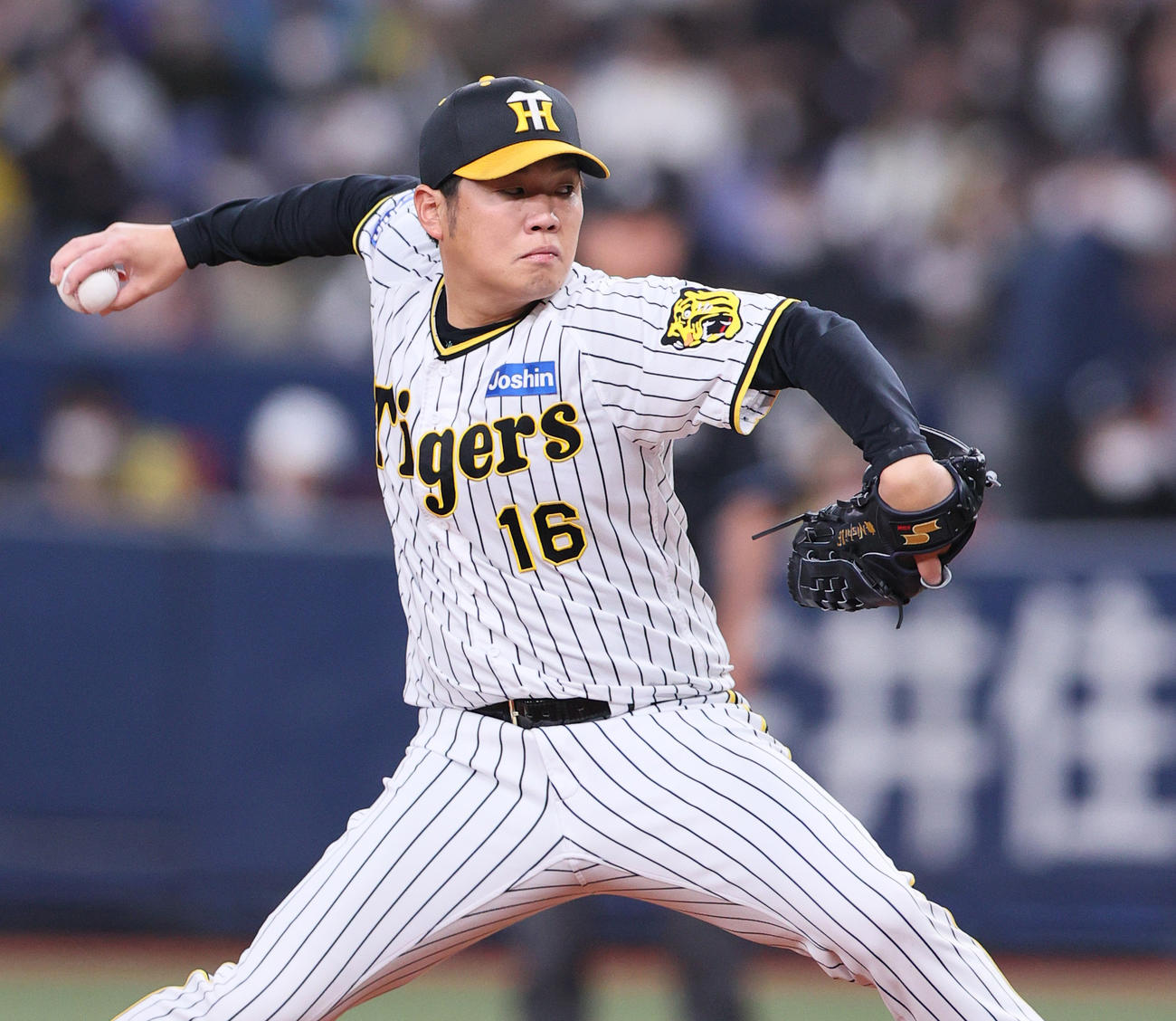 阪神対韓国　4回を1失点に抑える阪神先発の西勇輝（撮影・上山淳一）