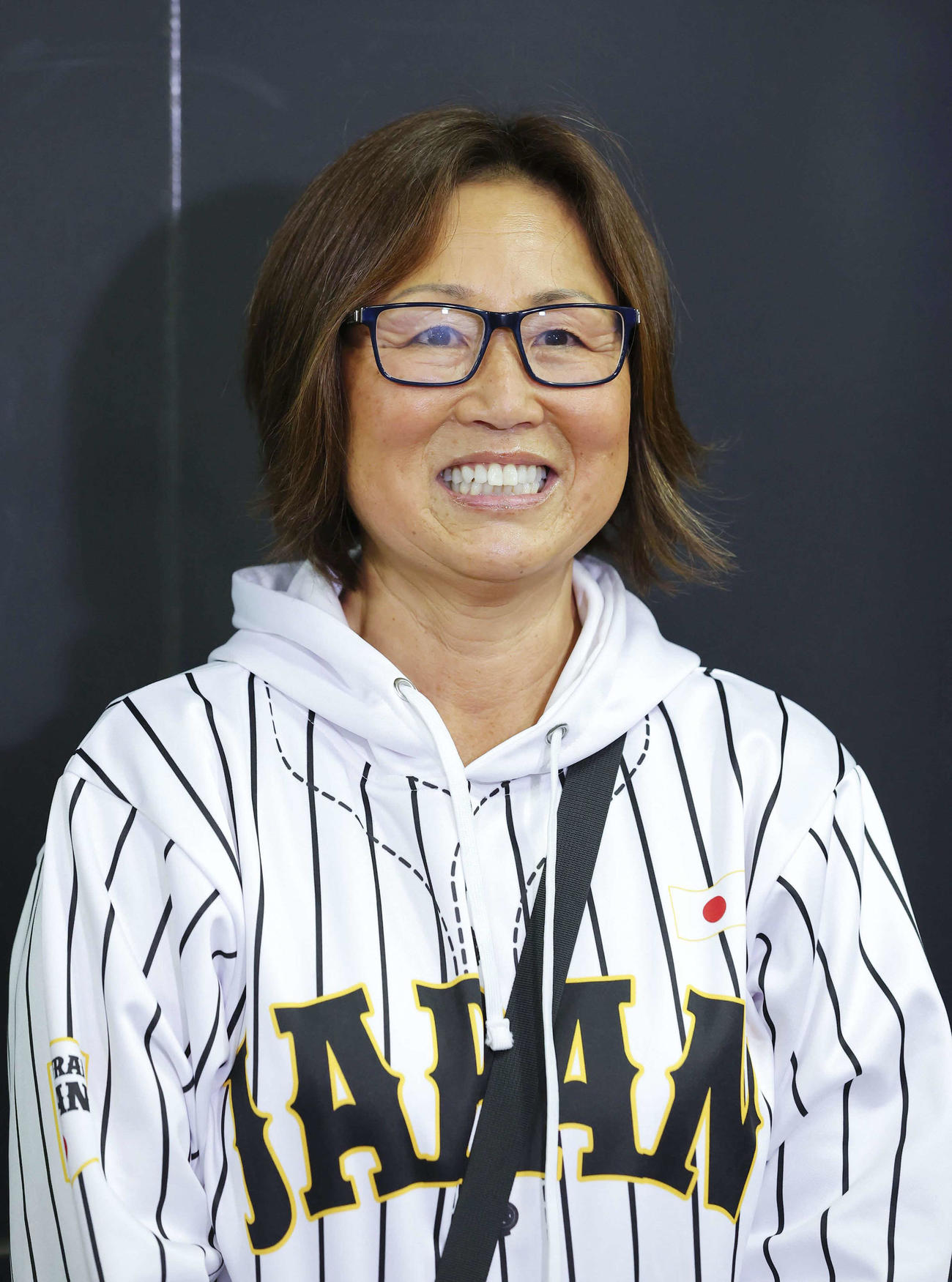 日本対中国　東京ドームを訪れるヌートバーの母久美子さん（代表撮影）