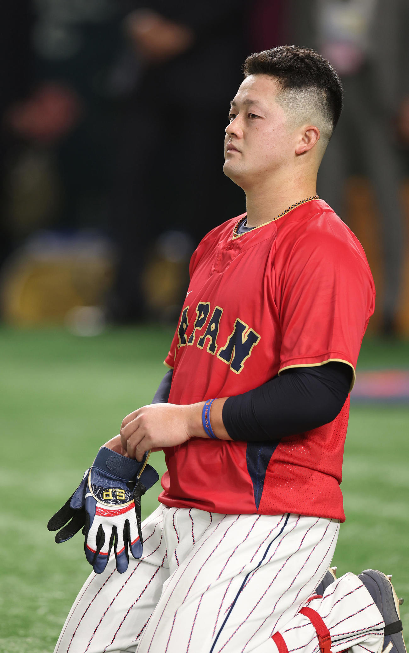 日本対中国　試合前練習に臨む牧（撮影・前田充）