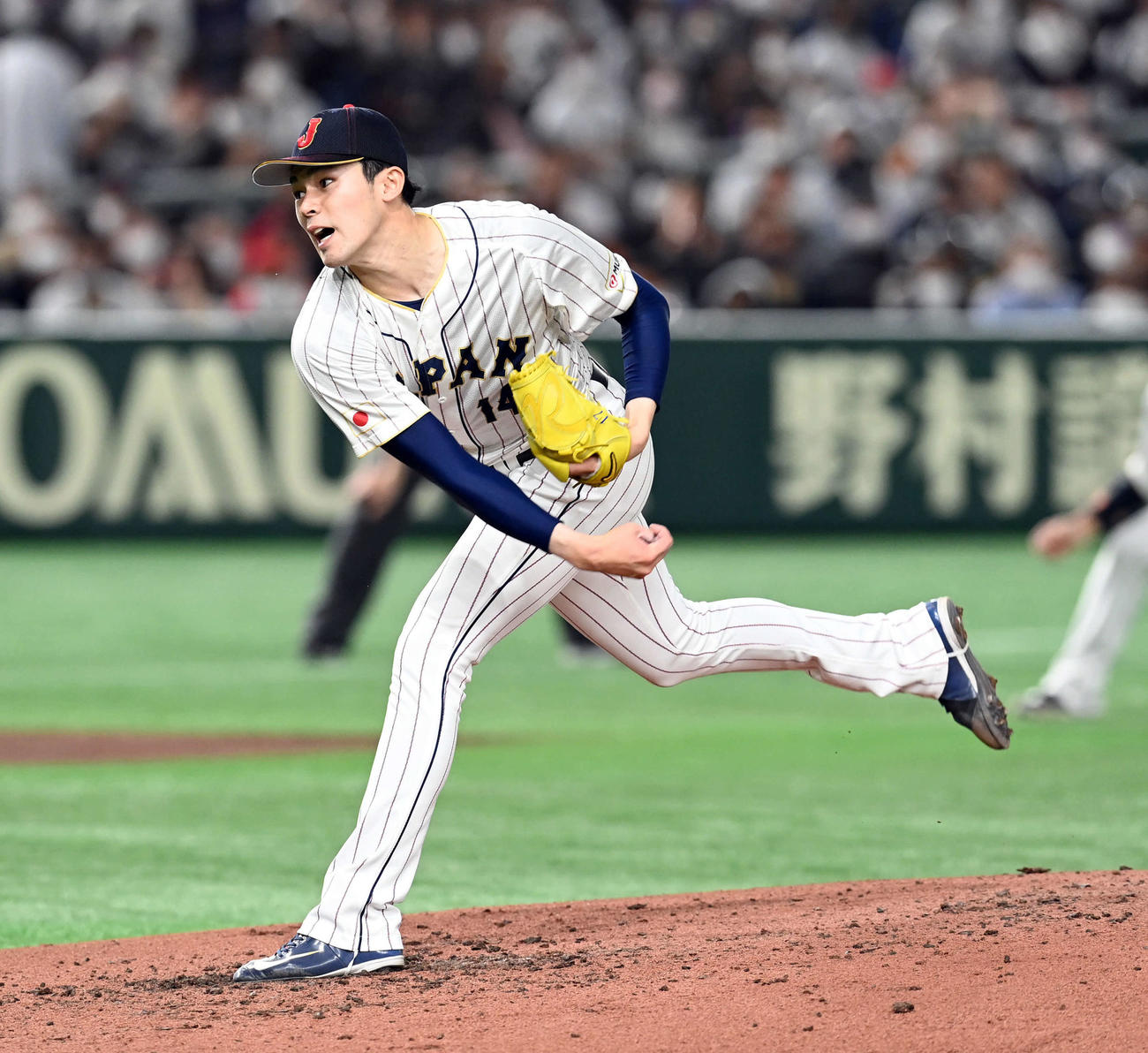 日本対チェコ　4回途中でマウンドを降りた佐々木（撮影・たえ見朱実）