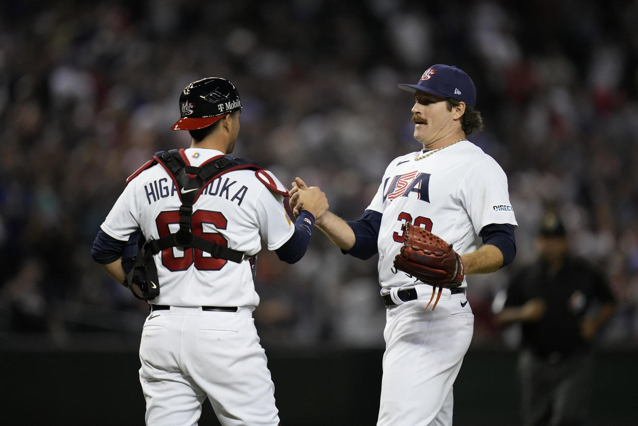 カナダにコールド勝ち。マイコラスとヒガシオカの米国バッテリー（AP）