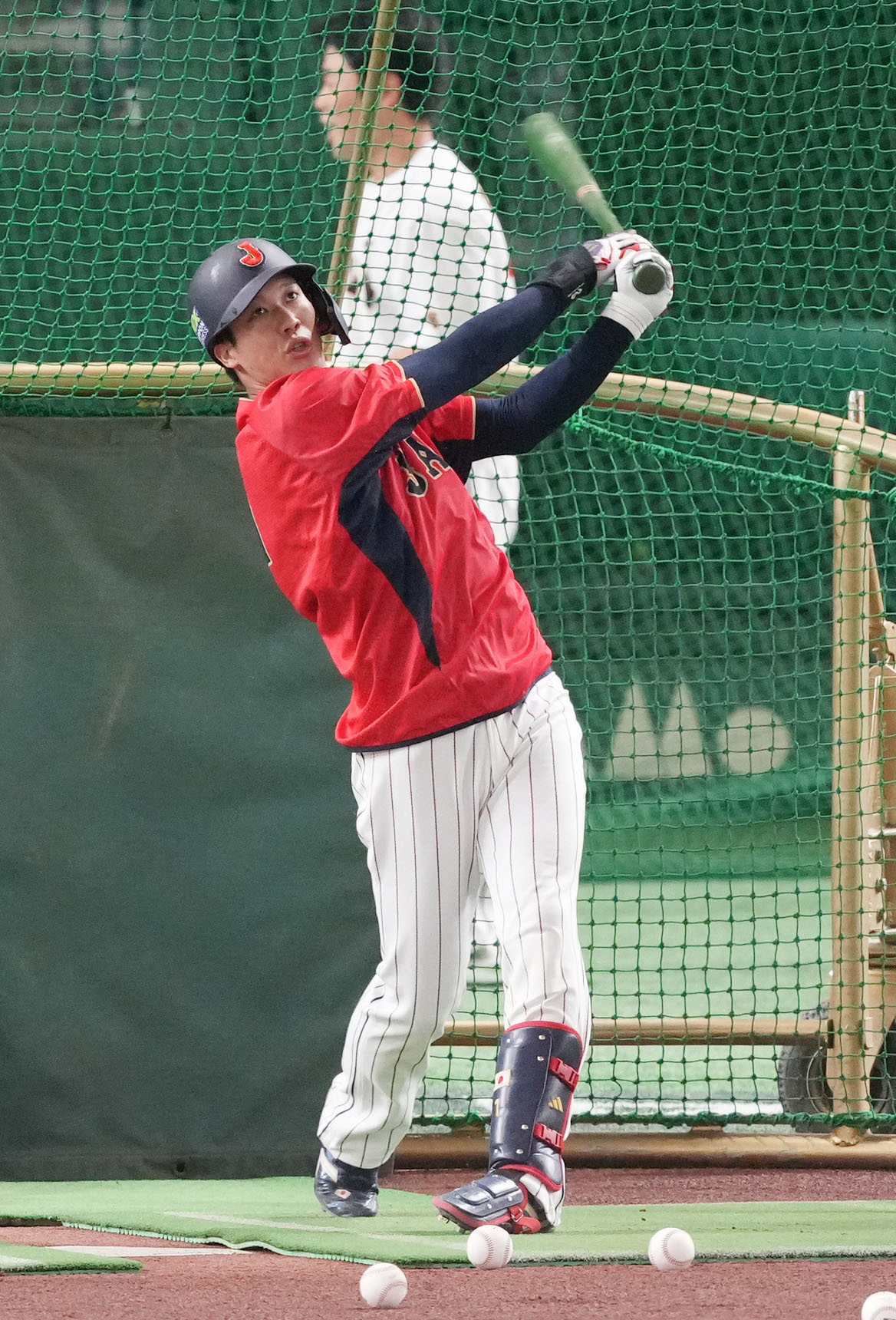 東京ドームでの全体練習でフリー打撃を行う山田（撮影・狩俣裕三）
