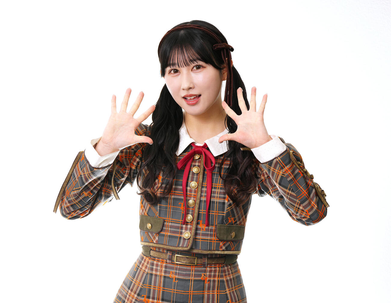 エールを送る＝LOVEの山本杏奈（撮影・江口和貴）