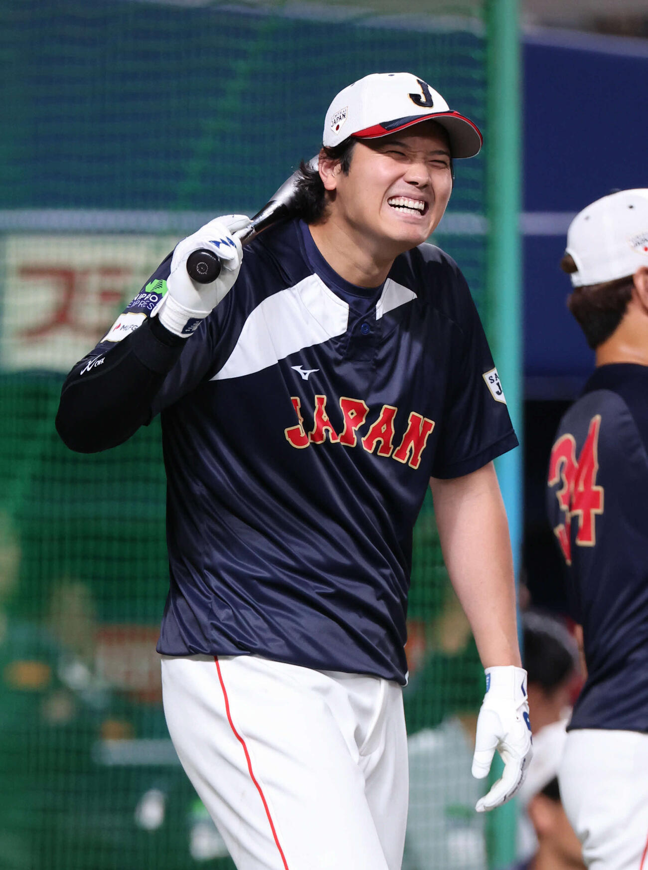 中日対日本　フリー打撃中に笑顔の大谷（撮影・西尾就之）