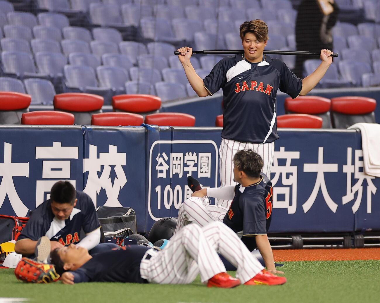 日本代表に合流した村上（撮影・上田博志）＝2026年3月1日、京セラドーム大阪